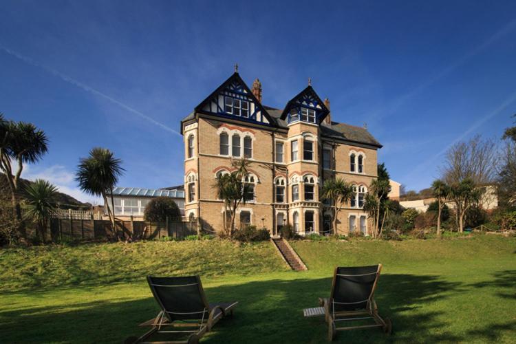 Westwell Hall Guest Accommodation, Bed & Breakfast, Luxury Rooms Ilfracombe Dış mekan fotoğraf